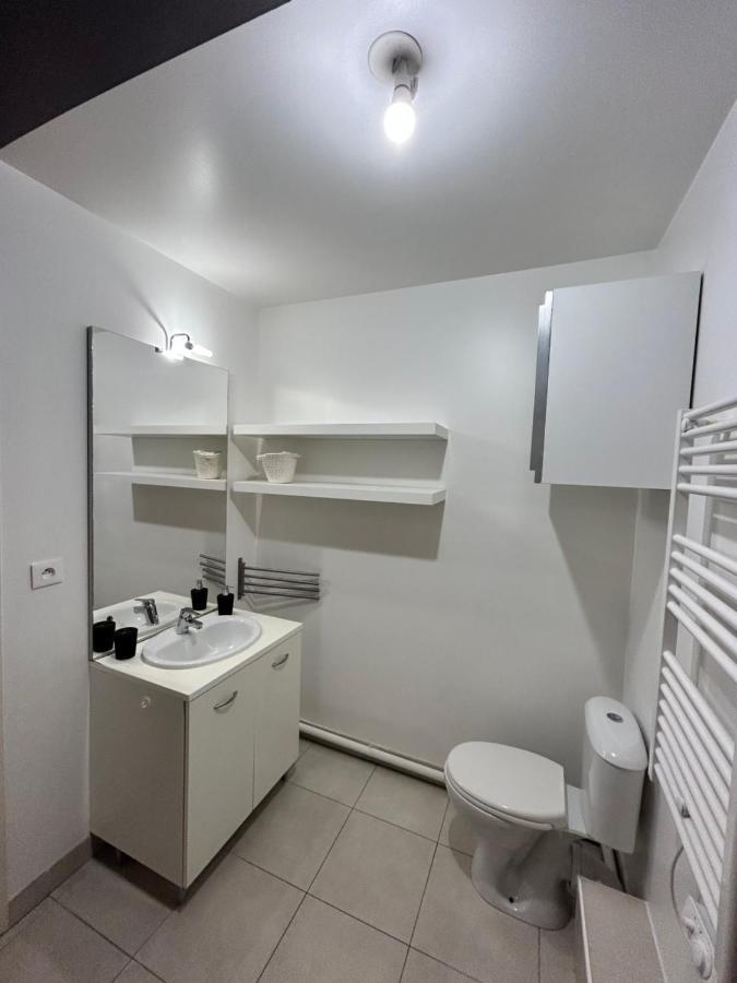 Appartement Avec Terrasse Et Box Entre Plages Et Nature Marselha Exterior foto