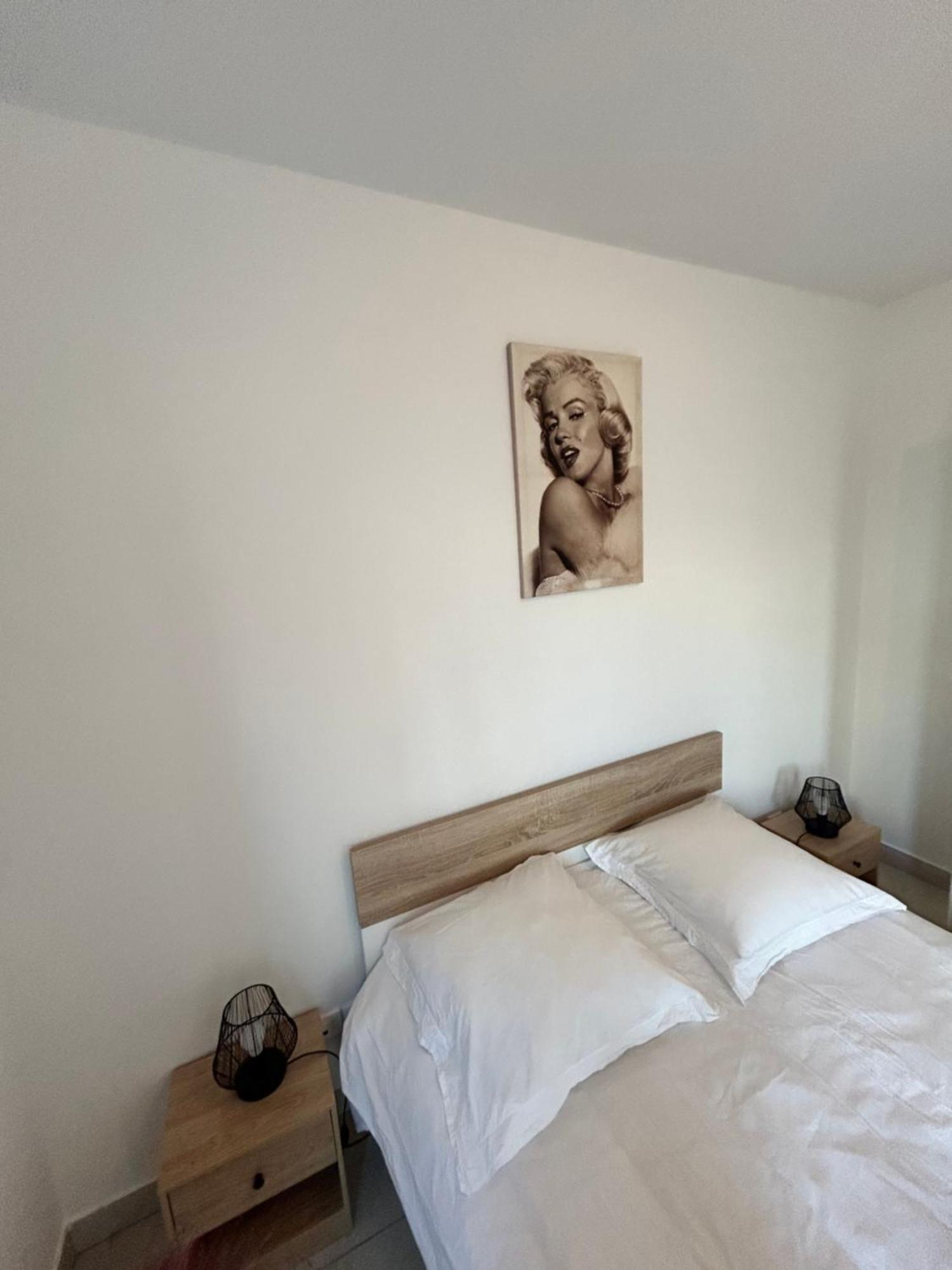 Appartement Avec Terrasse Et Box Entre Plages Et Nature Marselha Exterior foto
